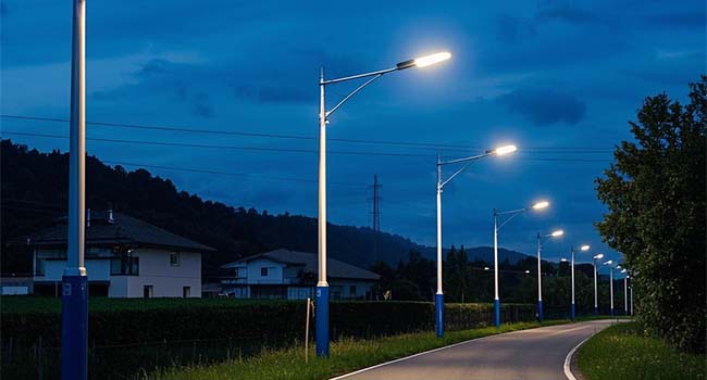 solar street light